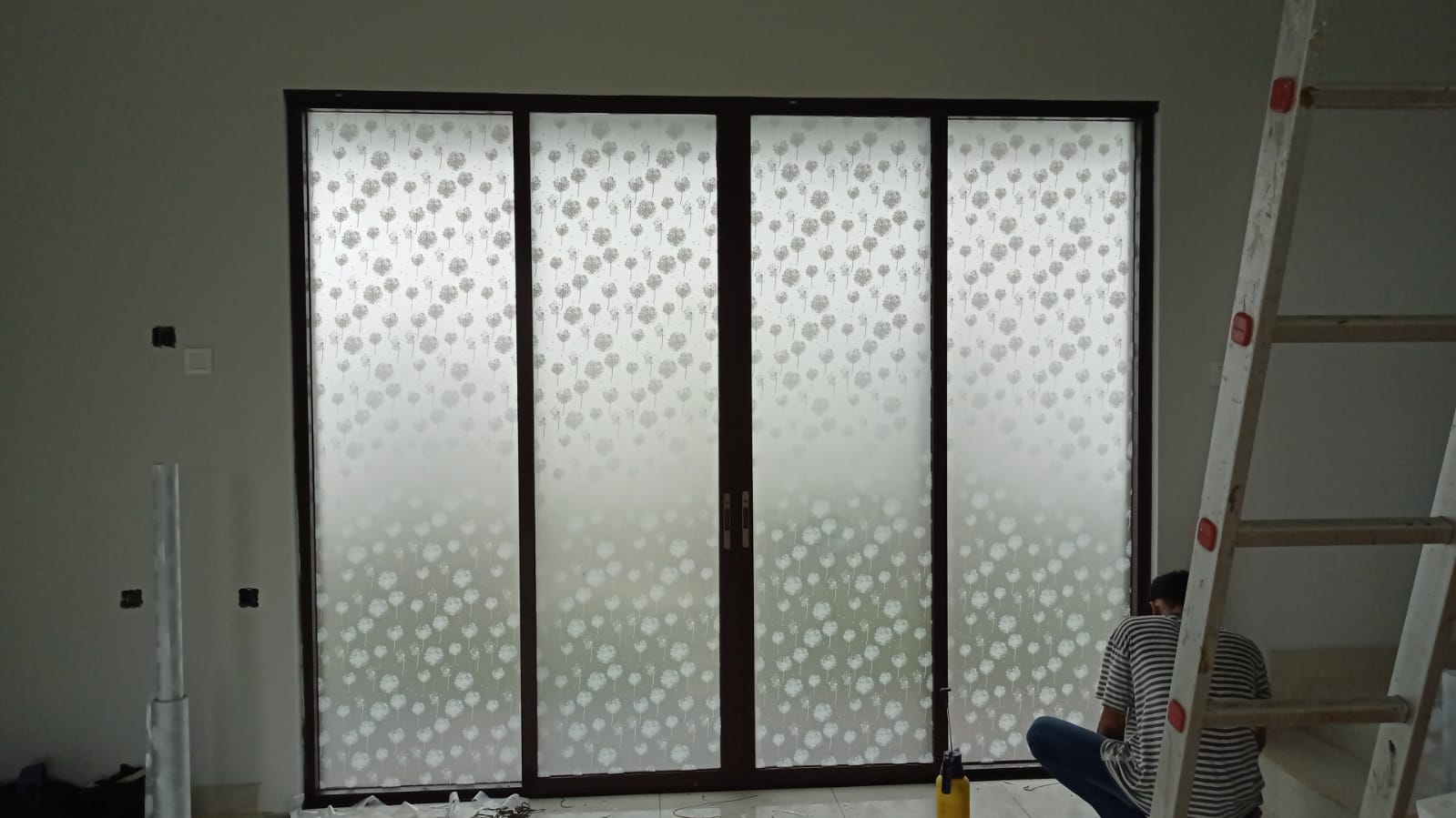 sticker sandblast motif
