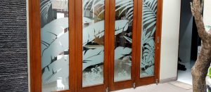 jasa cutting sticker sandblast